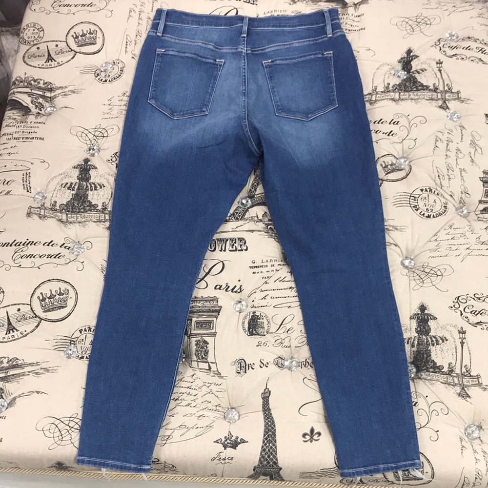 FRAME Ali High Rise Cigarette Skinny Jeans - Picture 12 of 13